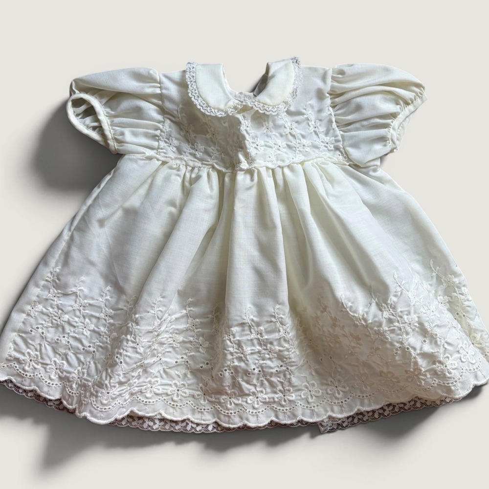 Vintage 1970's Madonna Original 0-3M Dress / Eyelet and Lace Collar